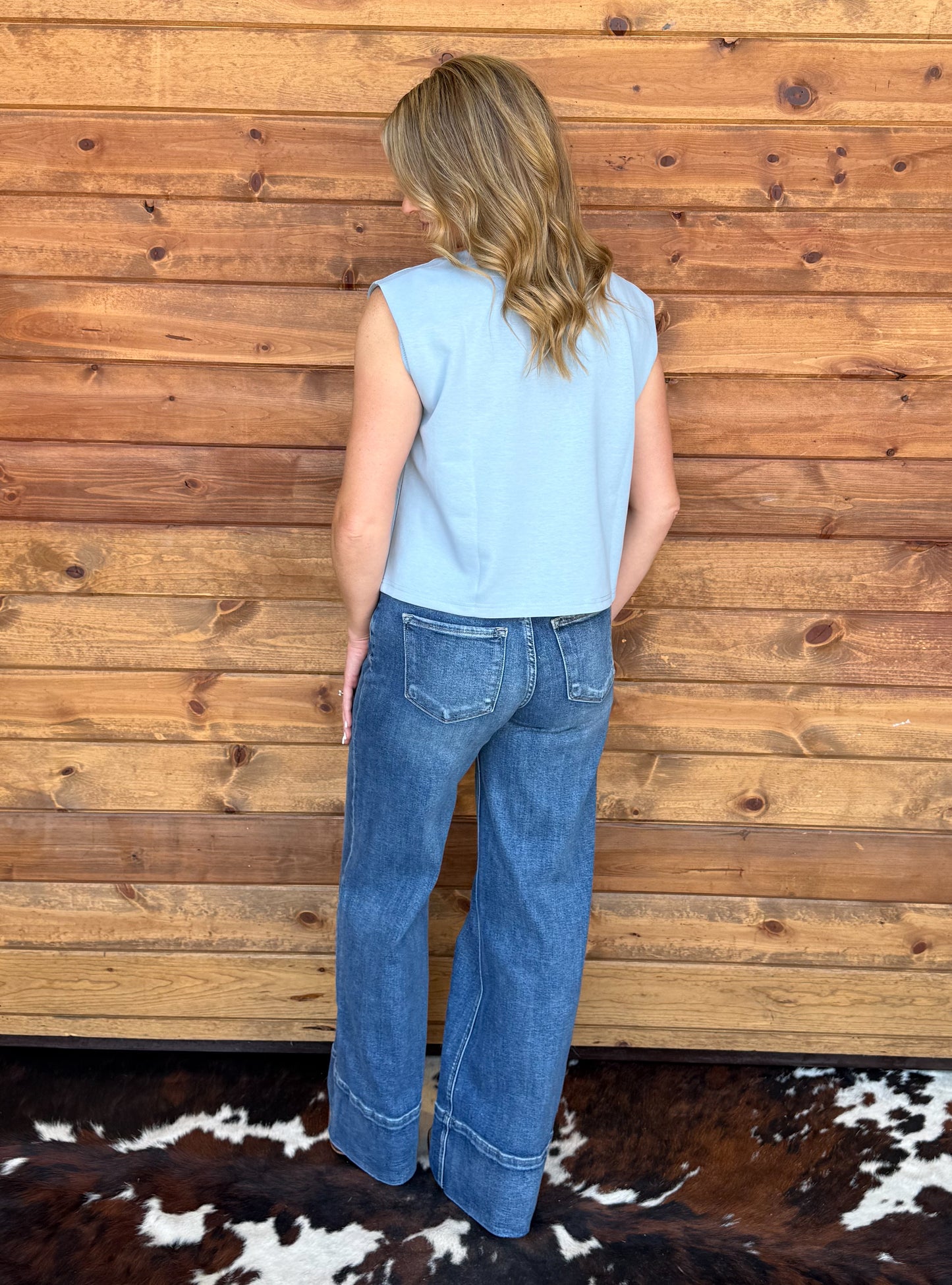 Saddle Stone Tank