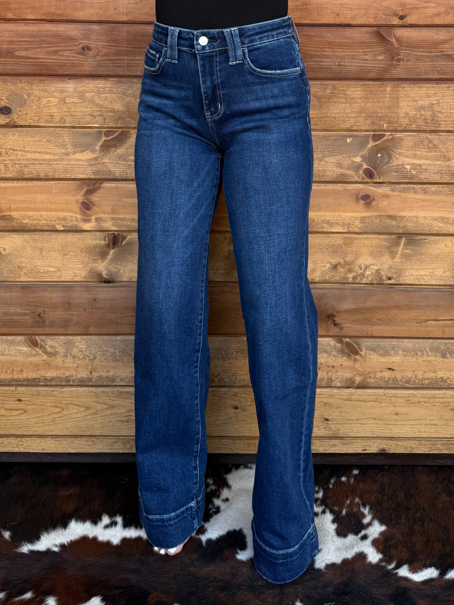 The Krista Vervet Jeans