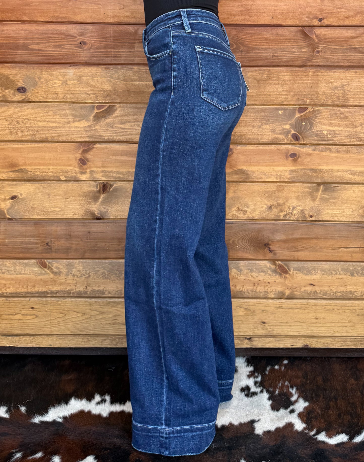 The Krista Vervet Jeans