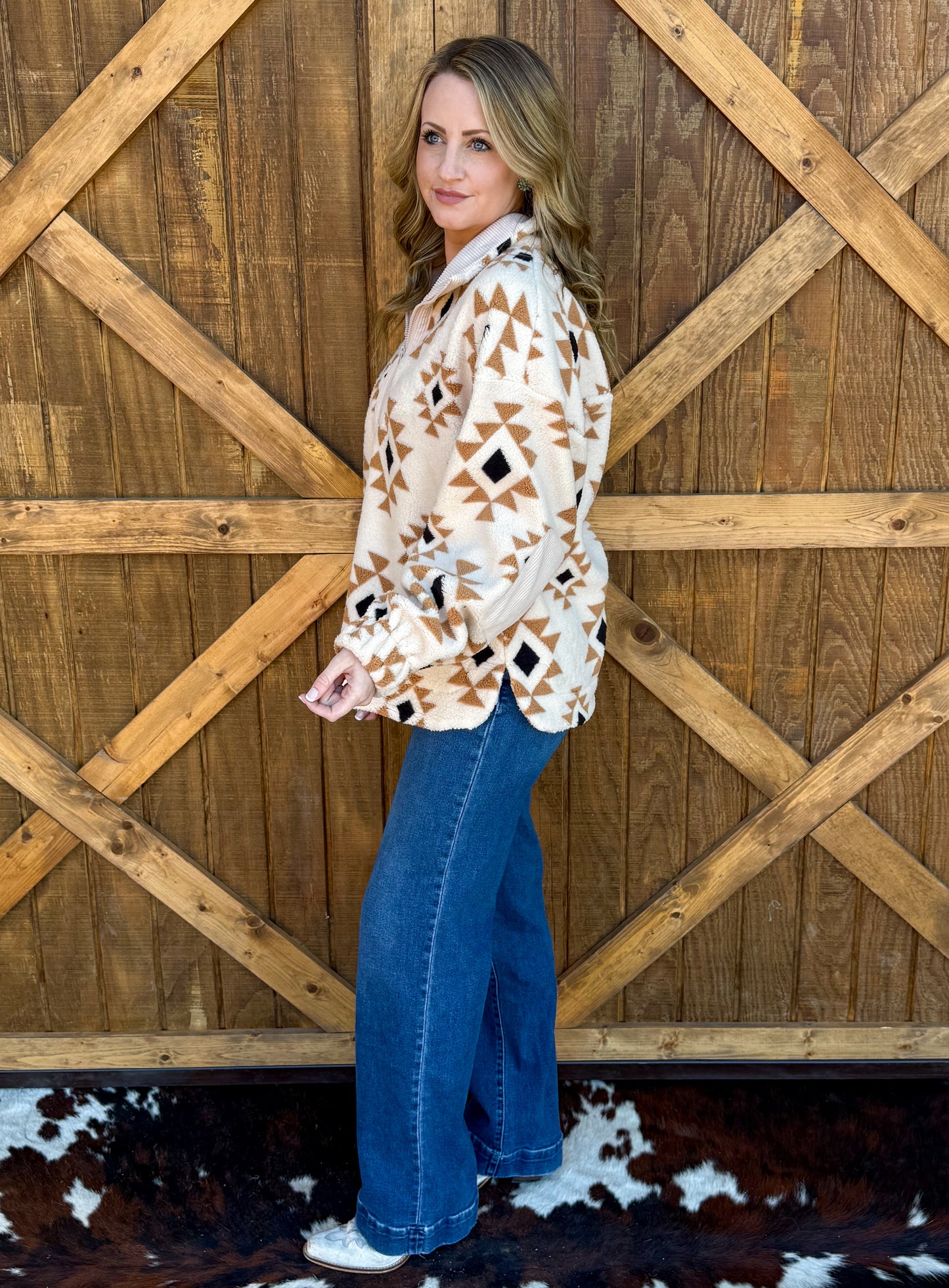 Get Western Pullover *Cream