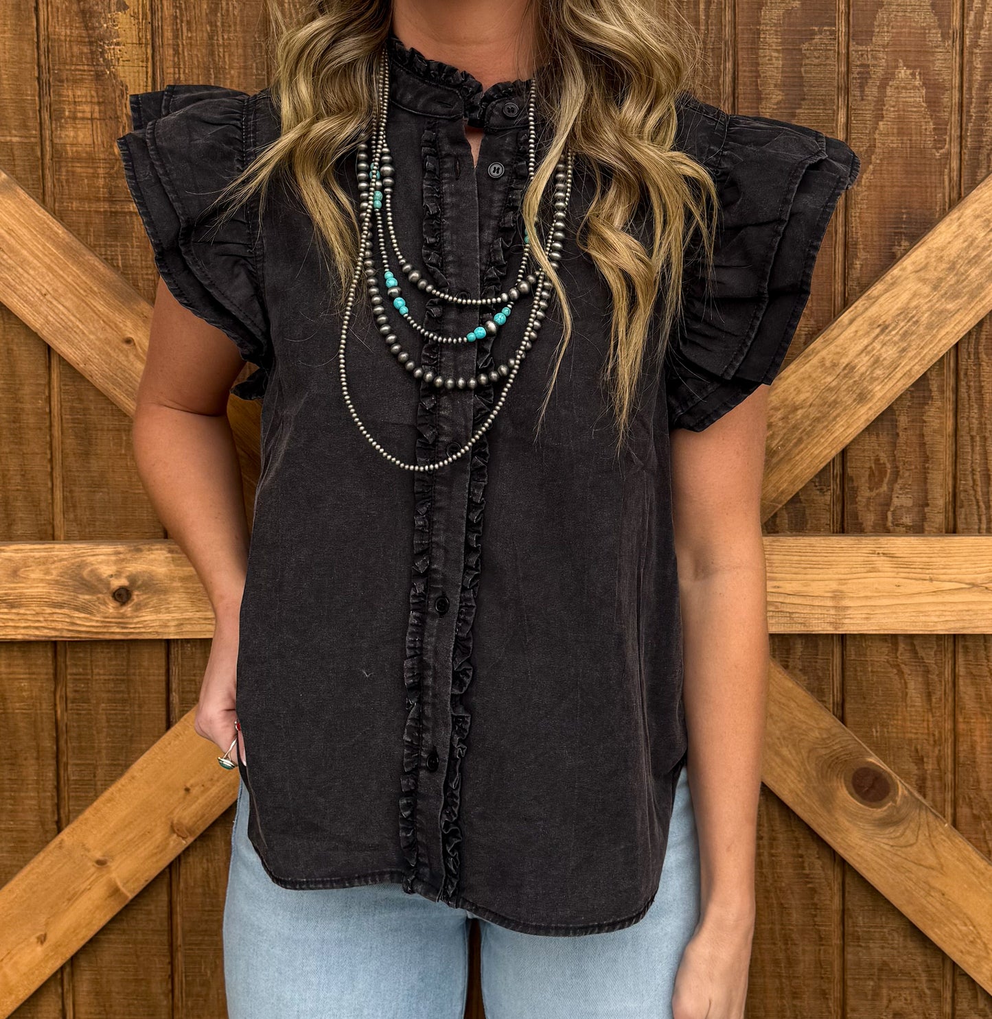 The Annie Oakley Top *Black