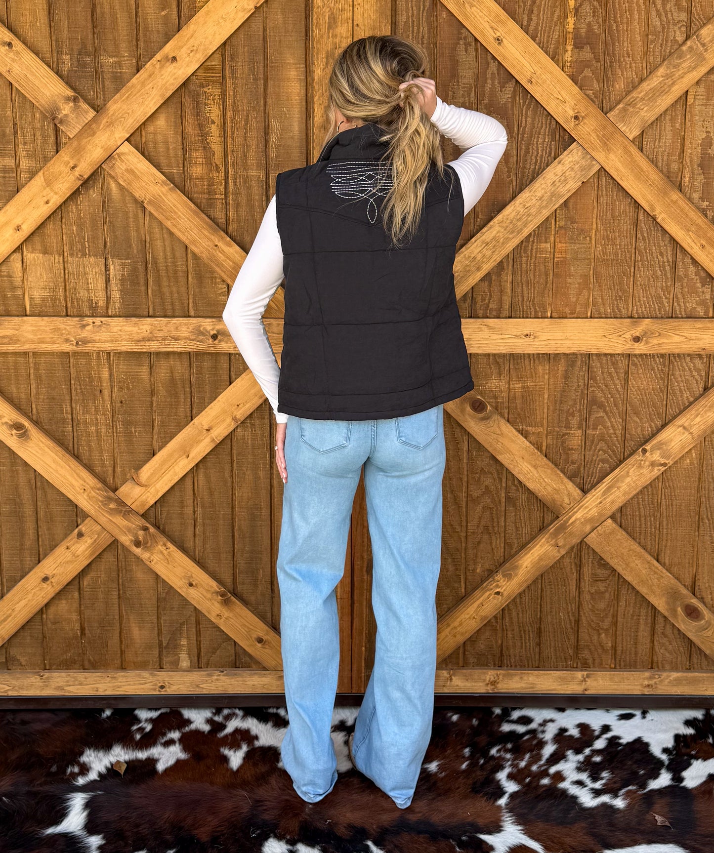 Boot Stitch Puffer Vest *Black