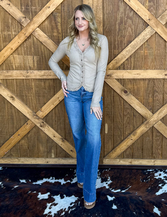 Carolina Lace Top *Taupe