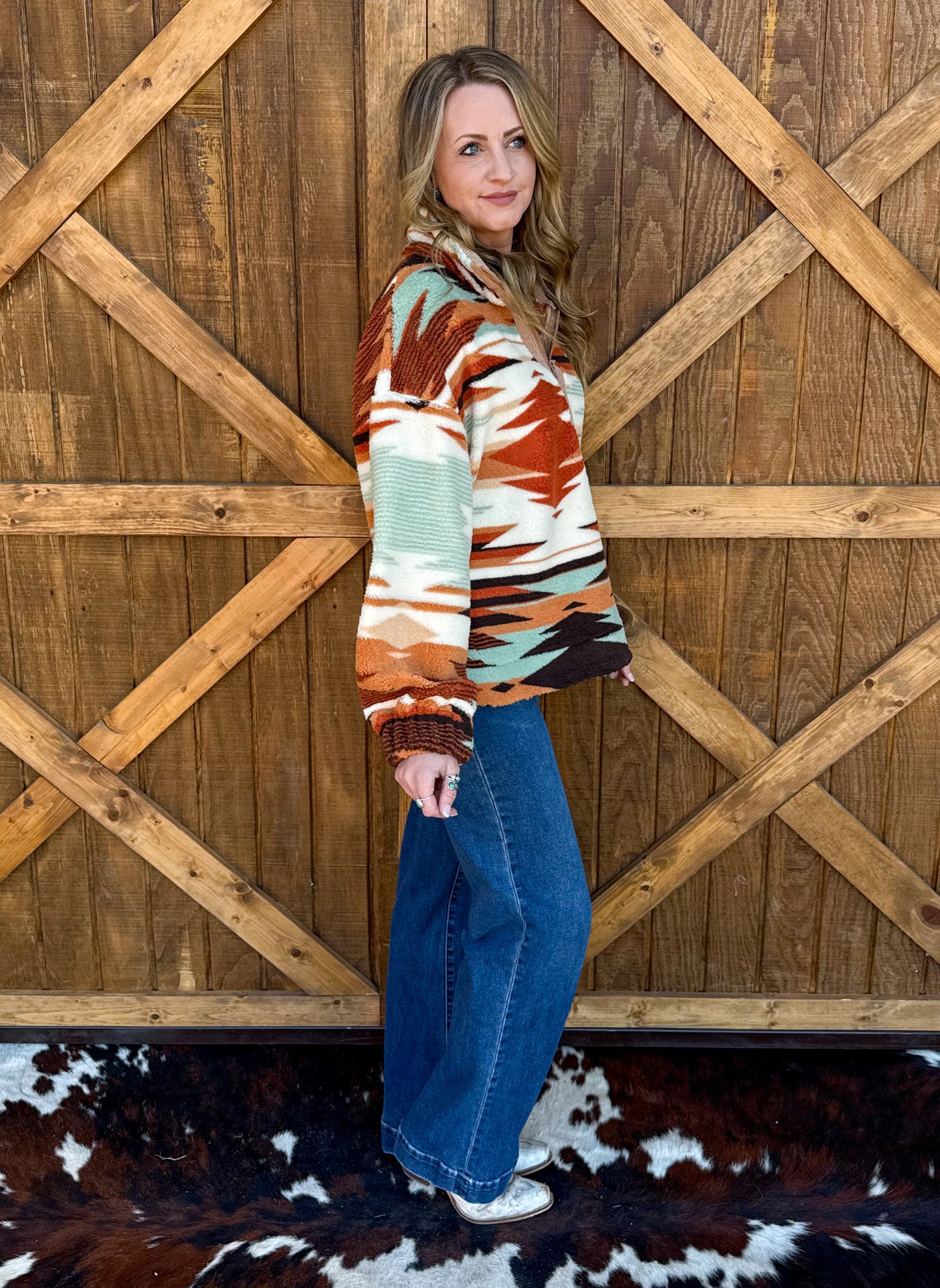 Get Western Pullover *Mint