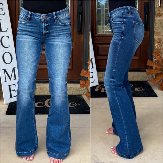 The Amanda Risen Jeans