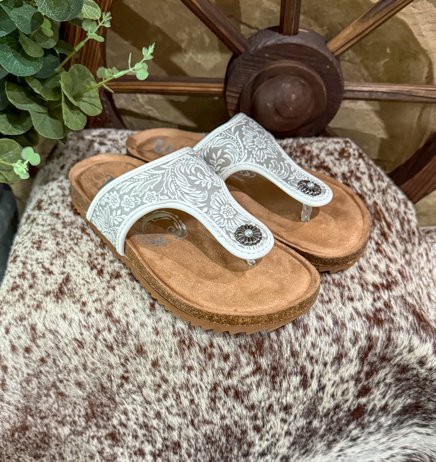 Danni Sandals *White