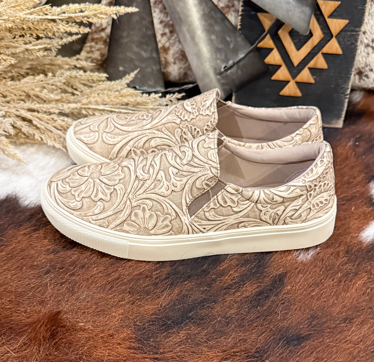 The Rodeo Sneakers * Taupe