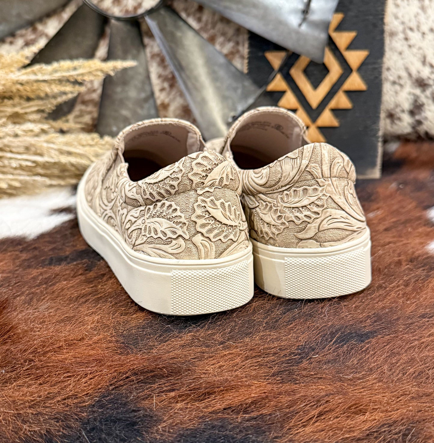 The Rodeo Sneakers * Taupe