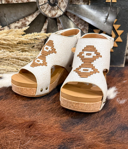 Hana Wedges *Tan