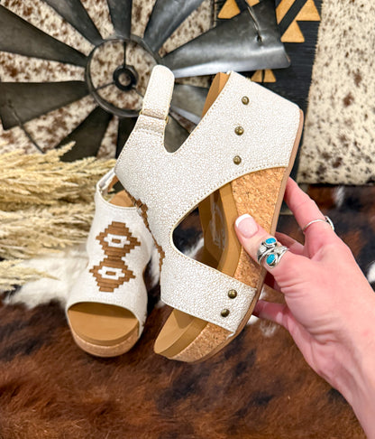 Hana Wedges *Tan