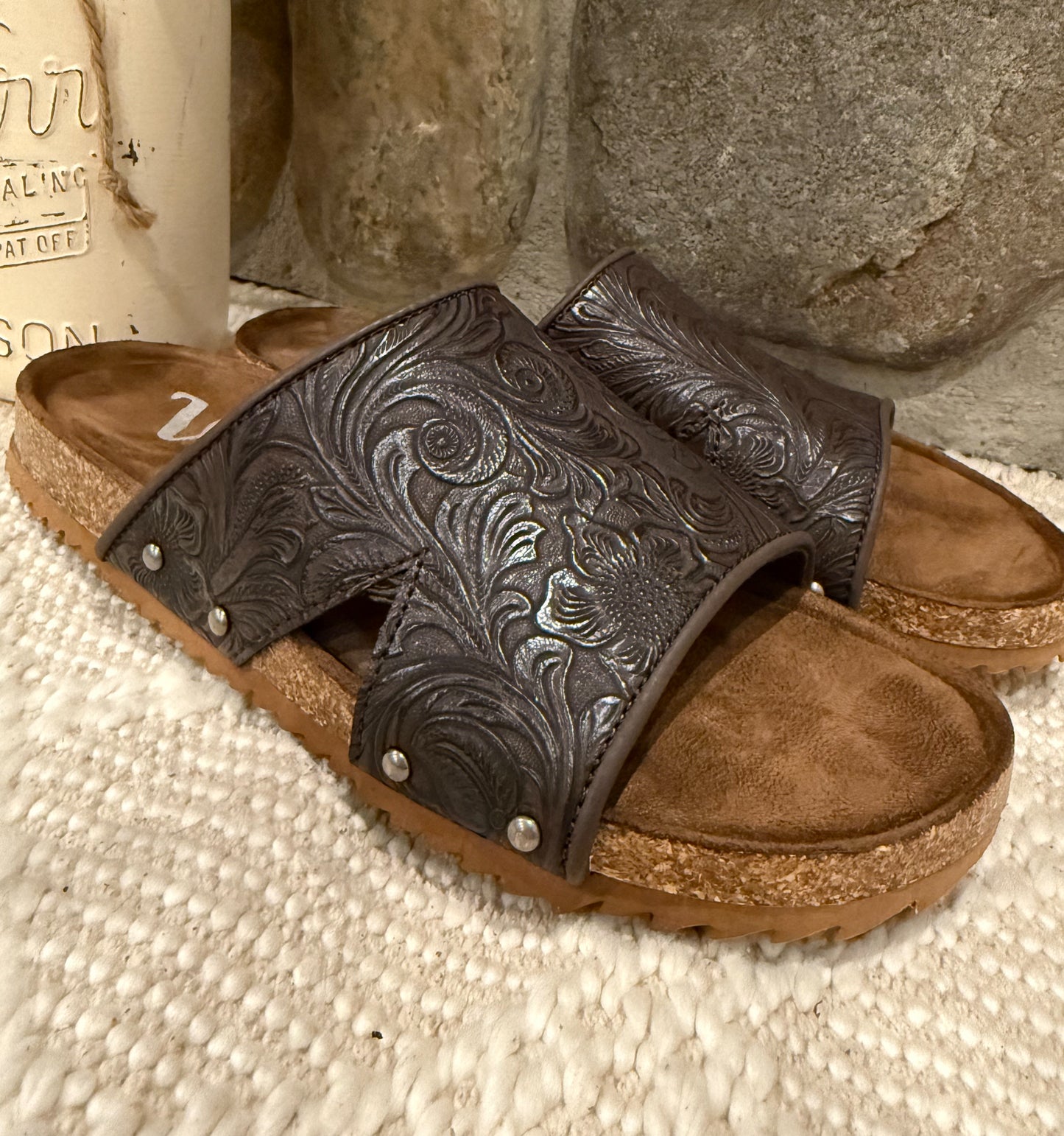 Jordyn Sandals *Chocolate