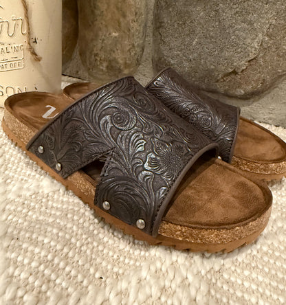 Jordyn Sandals *Chocolate