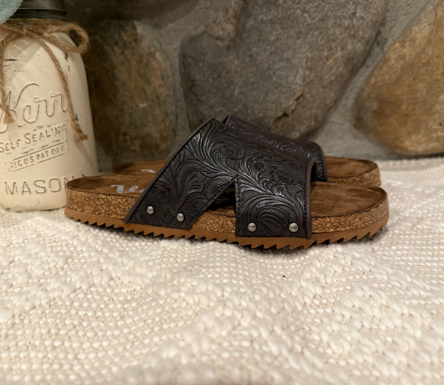 Jordyn Sandals *Chocolate