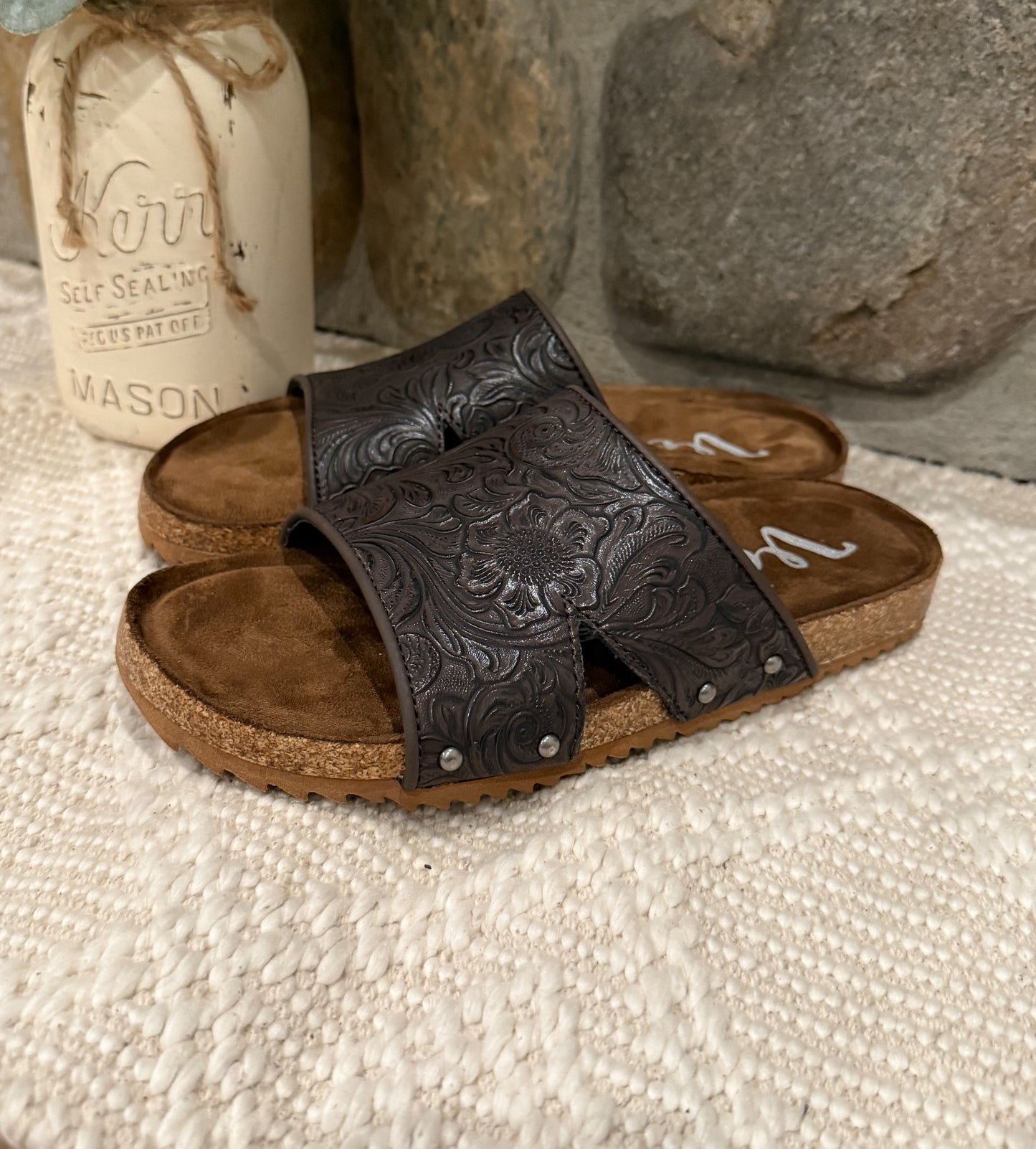 Jordyn Sandals *Chocolate