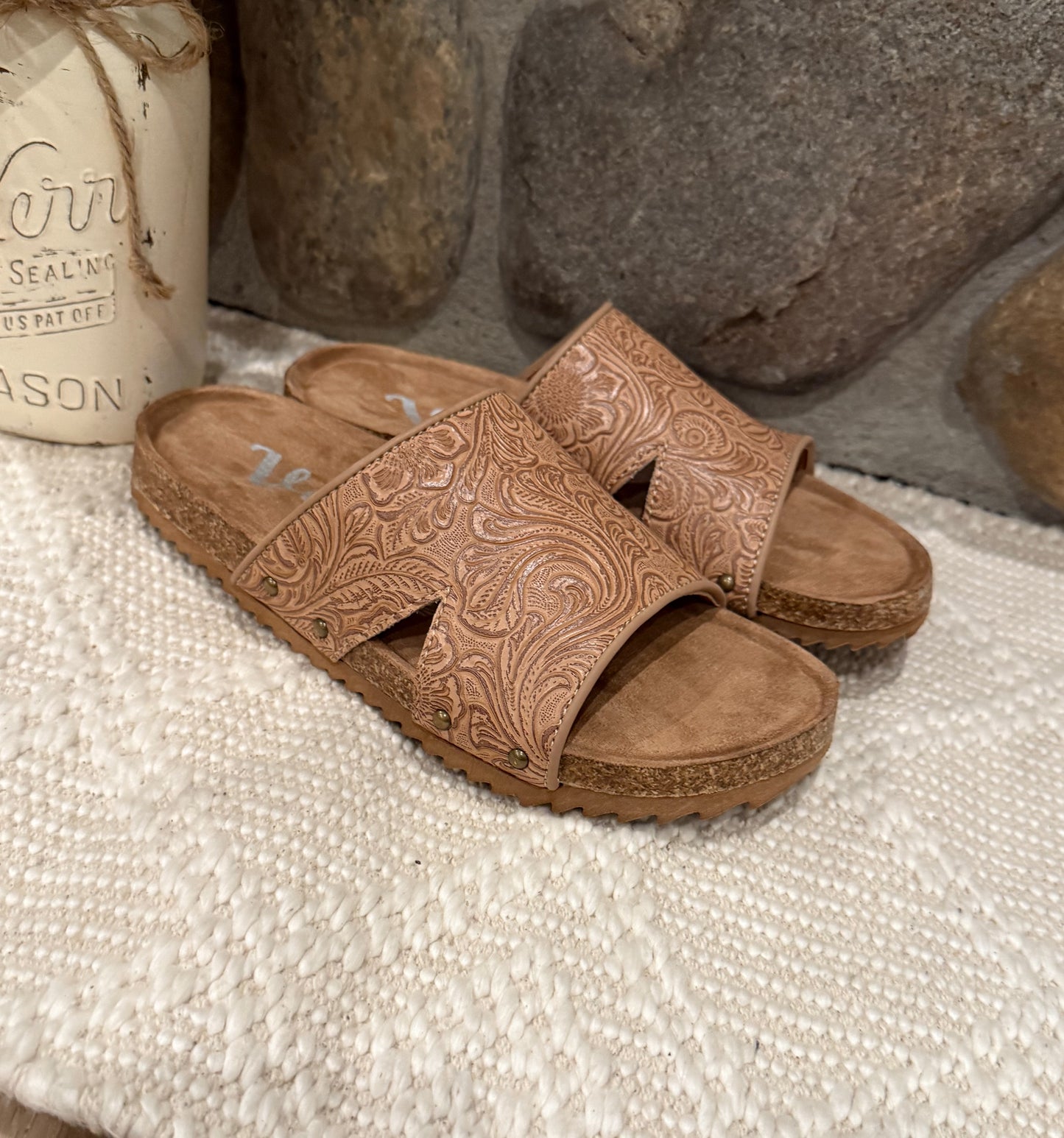 Jordyn Sandals *Tan