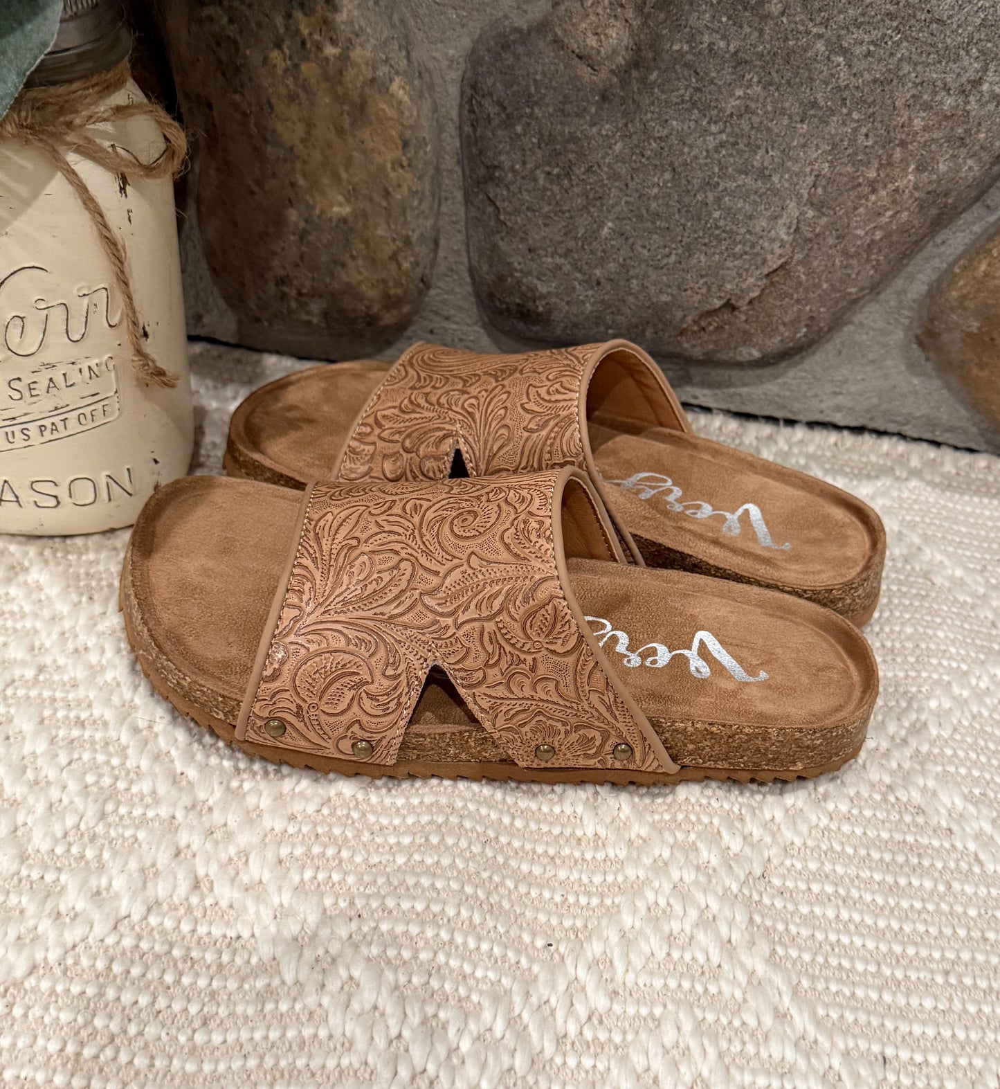 Jordyn Sandals *Tan