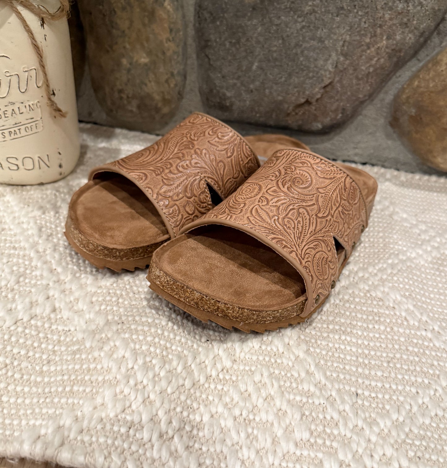 Jordyn Sandals *Tan
