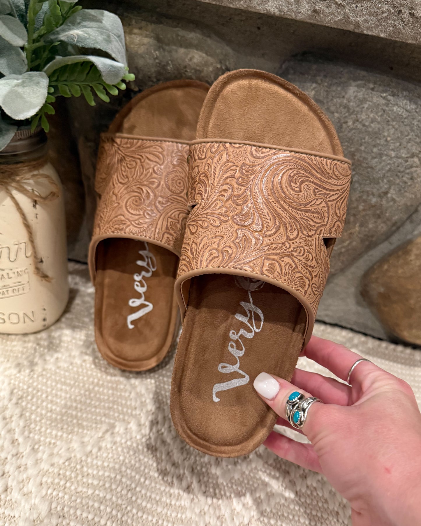 Jordyn Sandals *Tan