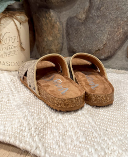 Jordyn Sandals *Taupe