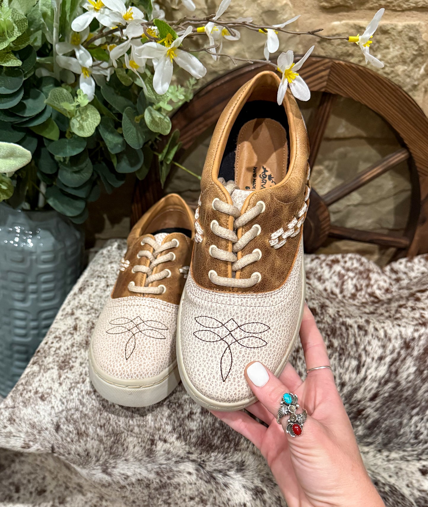 Danielle Leather Tennis Shoes