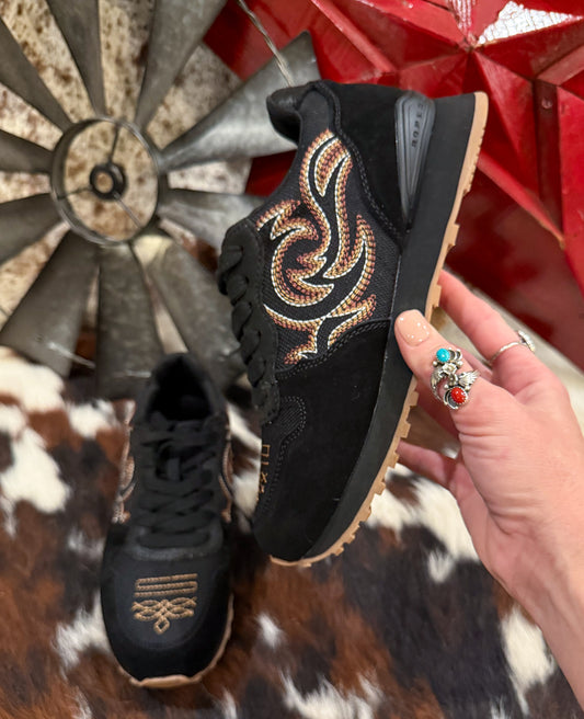 The Western Tennis Shoes *Black
