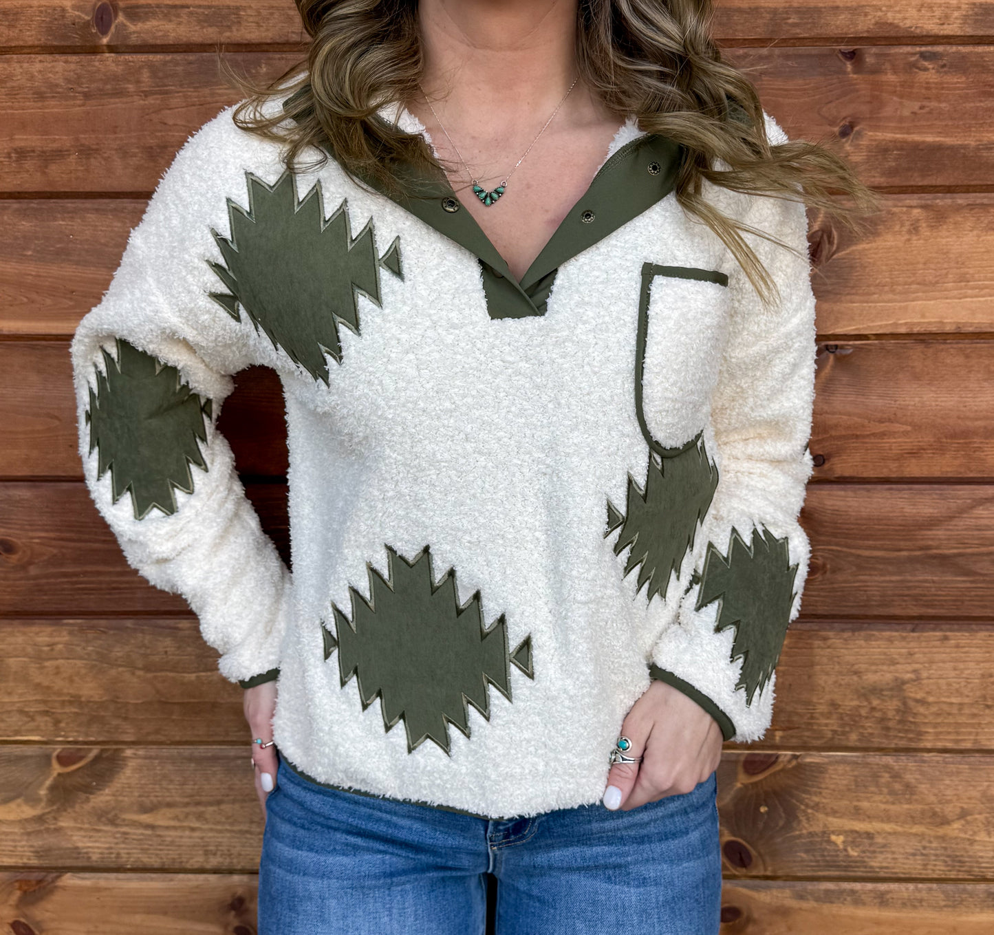 Mountain Range Pullover